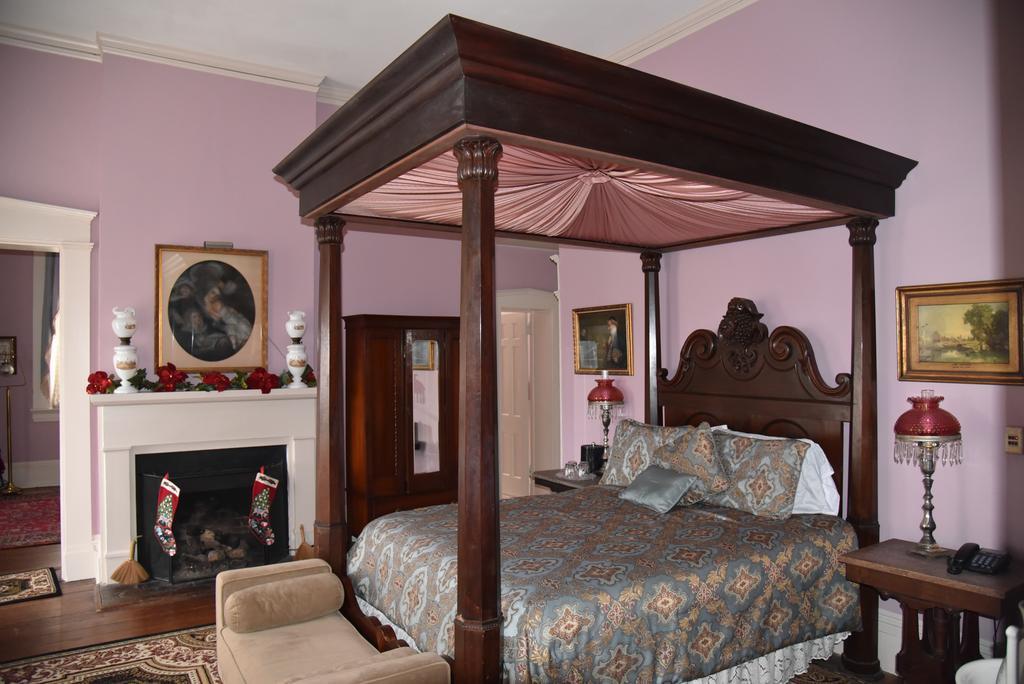 Corners Mansion Inn - A Bed And Breakfast Віксбург Екстер'єр фото