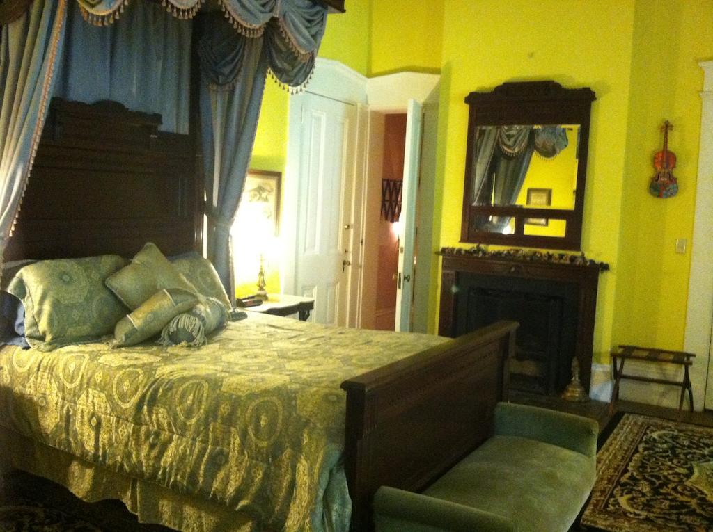 Corners Mansion Inn - A Bed And Breakfast Віксбург Екстер'єр фото
