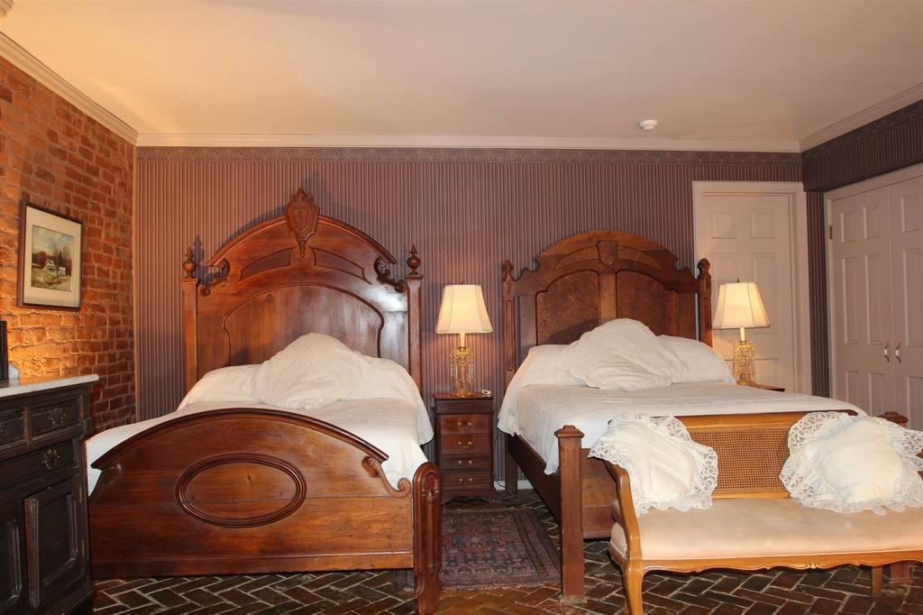 Corners Mansion Inn - A Bed And Breakfast Віксбург Екстер'єр фото