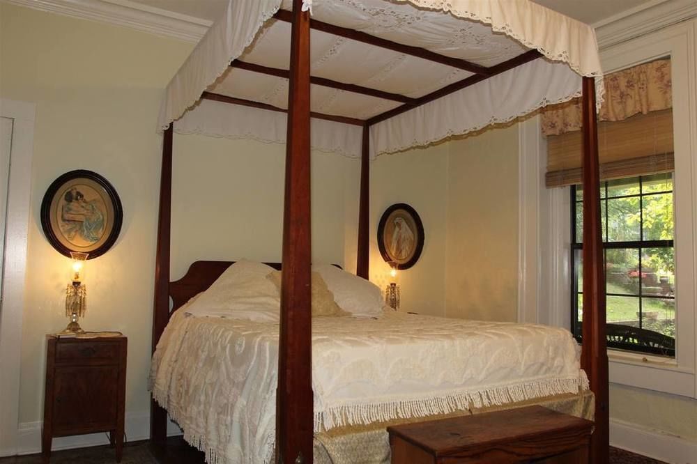 Corners Mansion Inn - A Bed And Breakfast Віксбург Екстер'єр фото