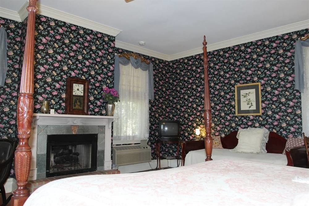 Corners Mansion Inn - A Bed And Breakfast Віксбург Екстер'єр фото
